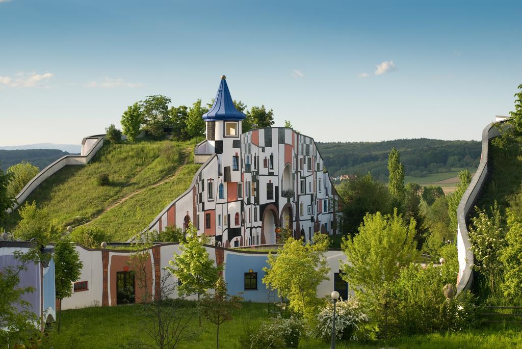 Hotel Rogner Blumau in der Steiermark Exterior foto